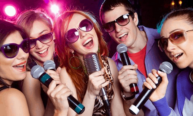 Bí ẩn giấc mơ thấy hát karaoke và con số may mắn khi chơi lô đề?