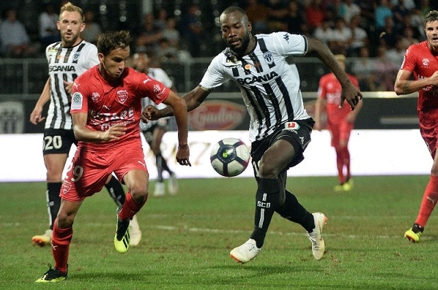 Soi kèo nhà cái Angers SCO vs Metz, 18/10/2020 - VĐQG Pháp [Ligue 1]