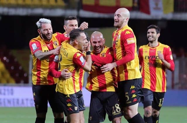 Soi kèo nhà cái Benevento vs Genoa, 20/12/2020 – VĐQG Ý [Serie A]