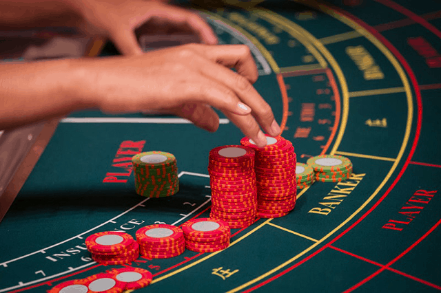 Bí quyết chơi bài cào Baccarat