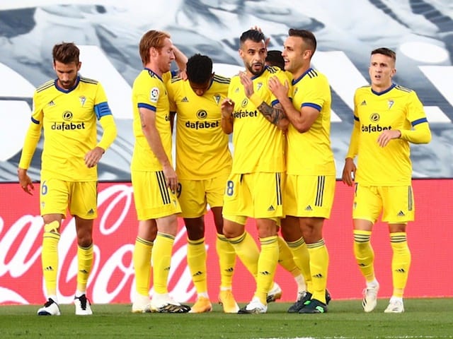 Soi kèo nhà cái Cadiz vs Levante, 20/01/2021 – VĐQG Tây Ban Nha