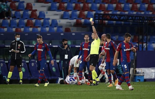 Soi kèo nhà cái Elche vs Levante, 24/4/2021 – VĐQG Tây Ban Nha