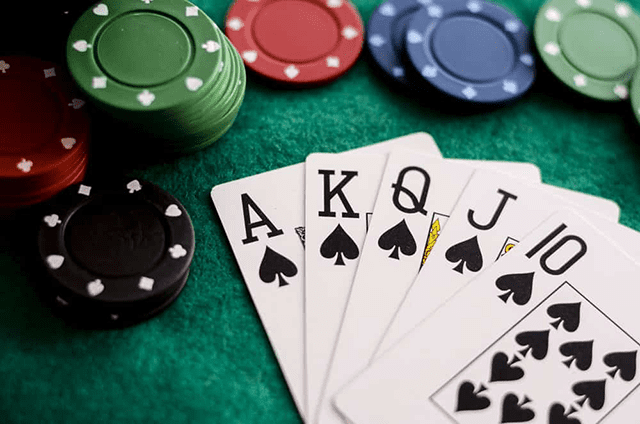 Muốn chơi thành tạo tựa game Blackjack cần có những yếu tố nào?