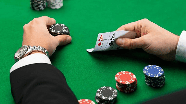 Có thể bạn chưa biết đến mẹo chơi Poker – Xì tố hấp dẫn này