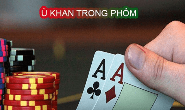 Ù khan là gì? Một số trường hợp ù khan trong bài Tá lả