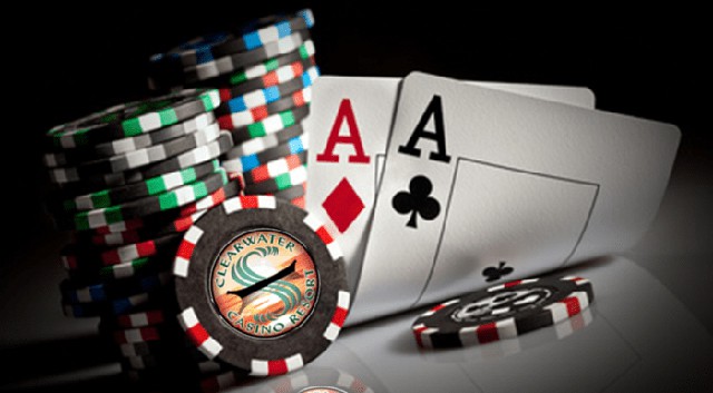 Thời điểm Poker ra mắt ở Việt Nam là khi nào?