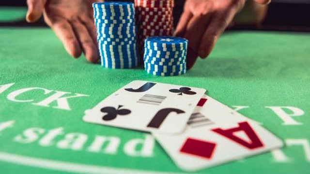 Cách chơi bài Blackjack cực hay để bạn bất bại trước nhà cái